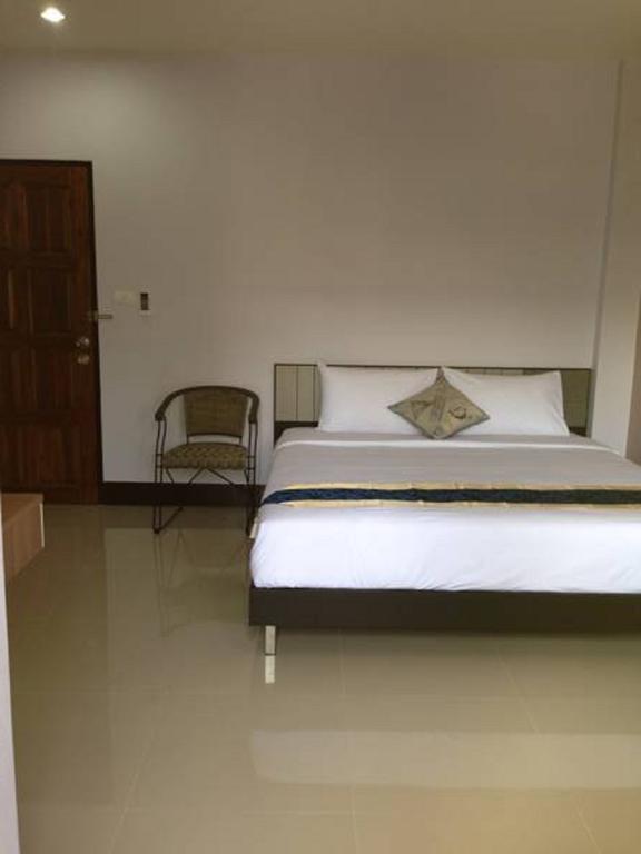 Nasa Mansion Phuket Quarto foto