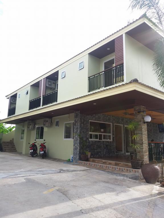 Nasa Mansion Phuket Exterior foto