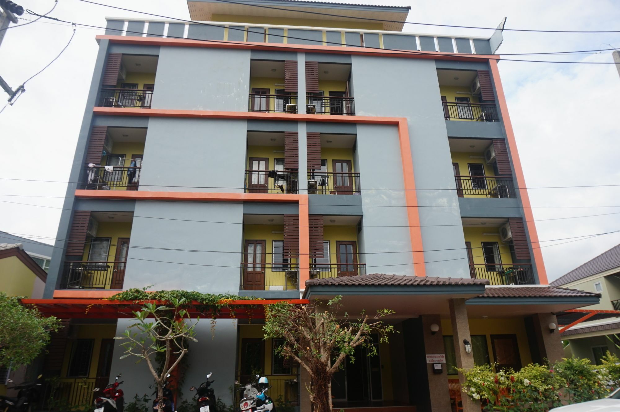 Nasa Mansion Phuket Exterior foto