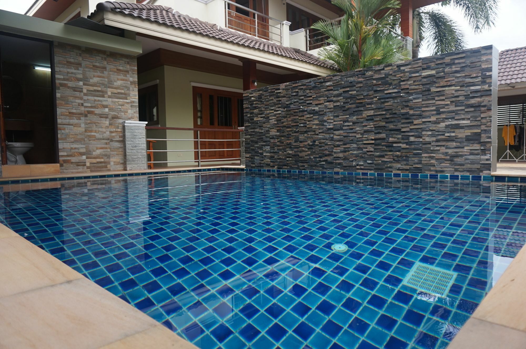 Nasa Mansion Phuket Exterior foto